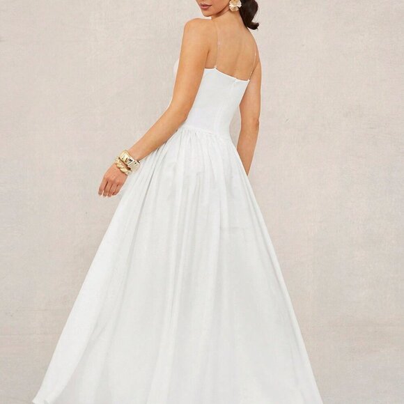 White Boho Women's Beach Vacation Long Dress With Bandeau Top - Picture 2 of 7